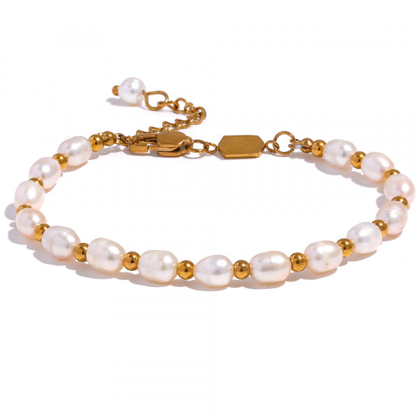Pearls Necklace + Bracelet