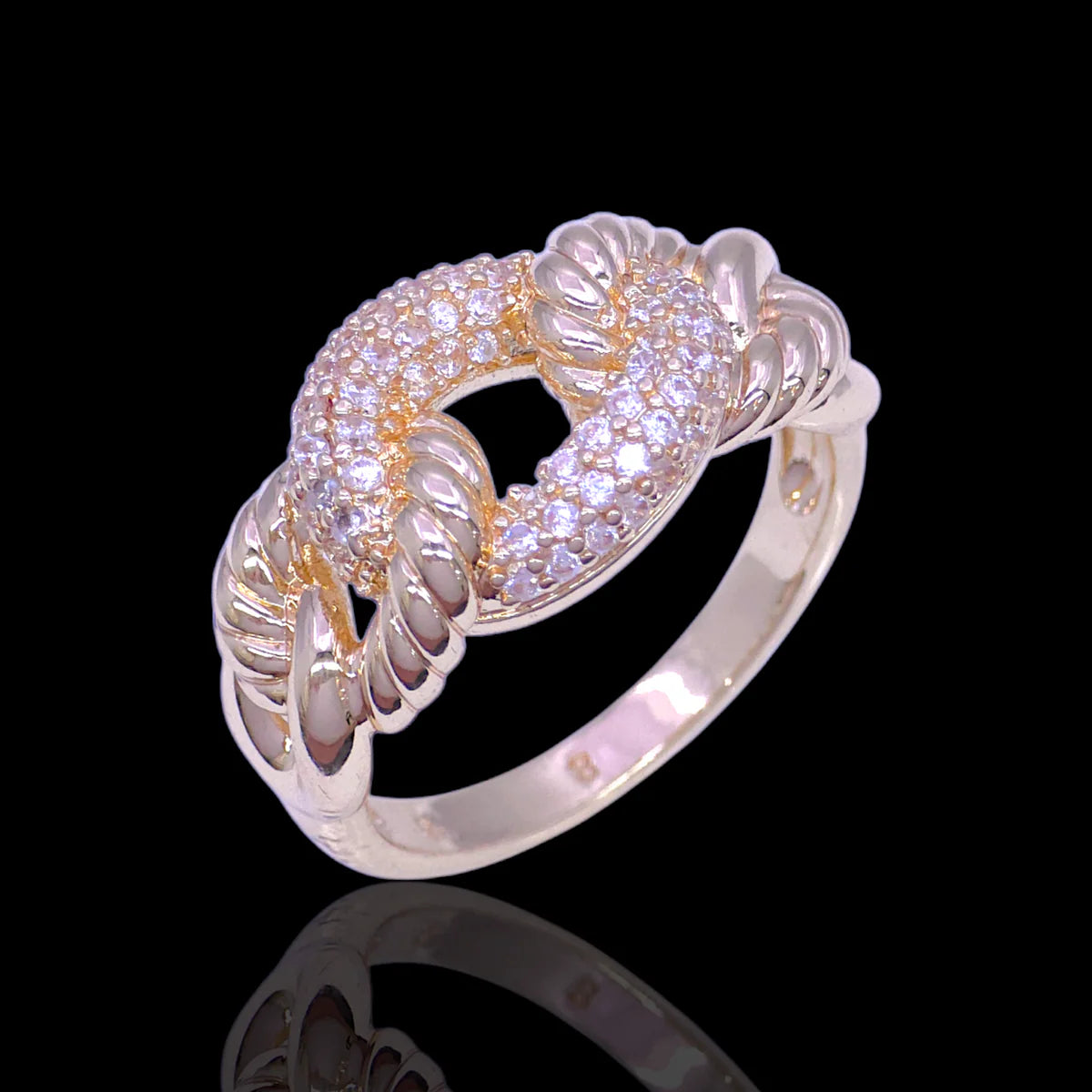 Knot Zirconia Ring