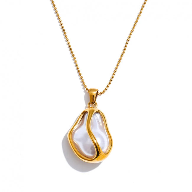 Baroque Pearl Necklace