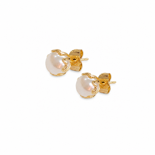 Pearl Studs